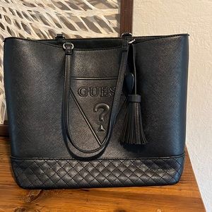 Women’s Guess purse